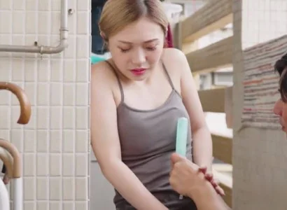 Chồng vô sinh giúp em dâu làm mẹ